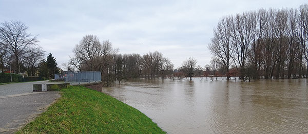 Erzählstation 30 bei Hochwasser